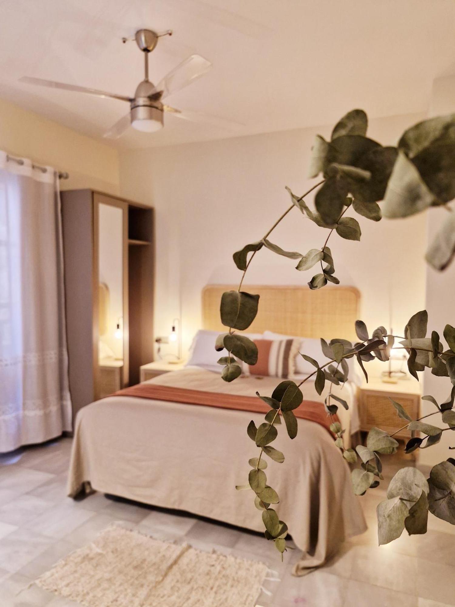 Apartamentos Turísticos San Pedro Granada Bagian luar foto