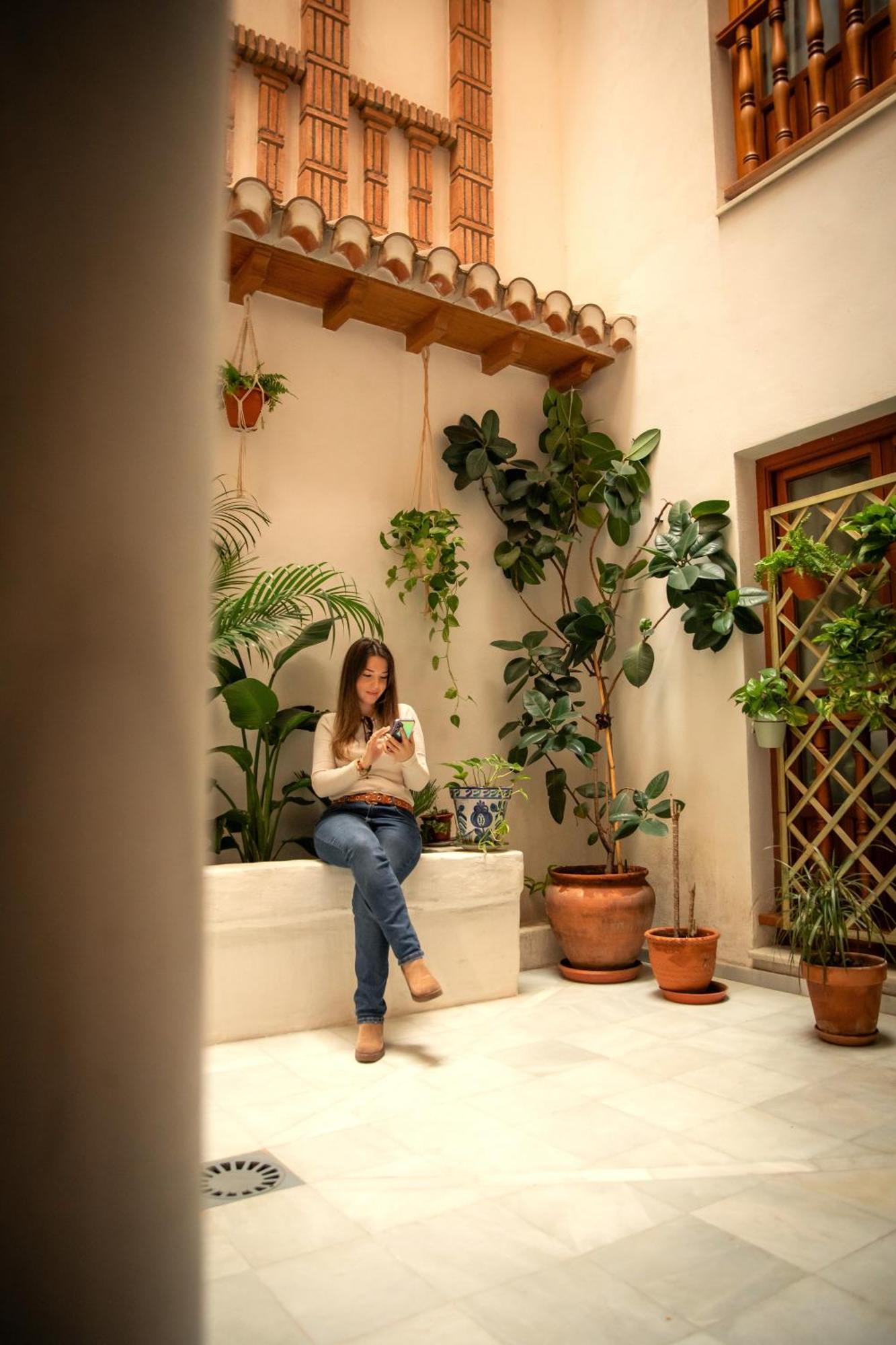 Apartamentos Turísticos San Pedro Granada Bagian luar foto