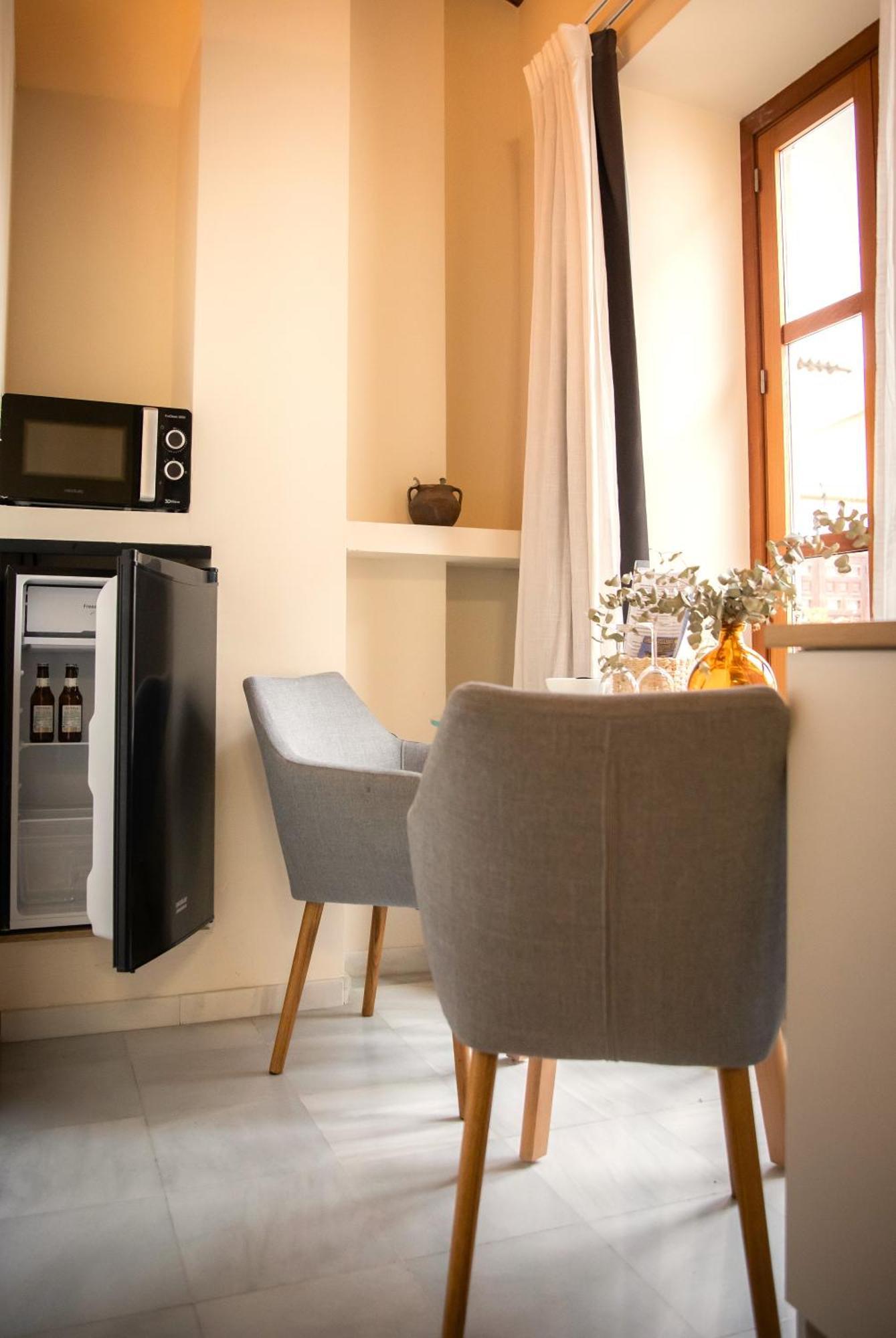 Apartamentos Turísticos San Pedro Granada Bagian luar foto