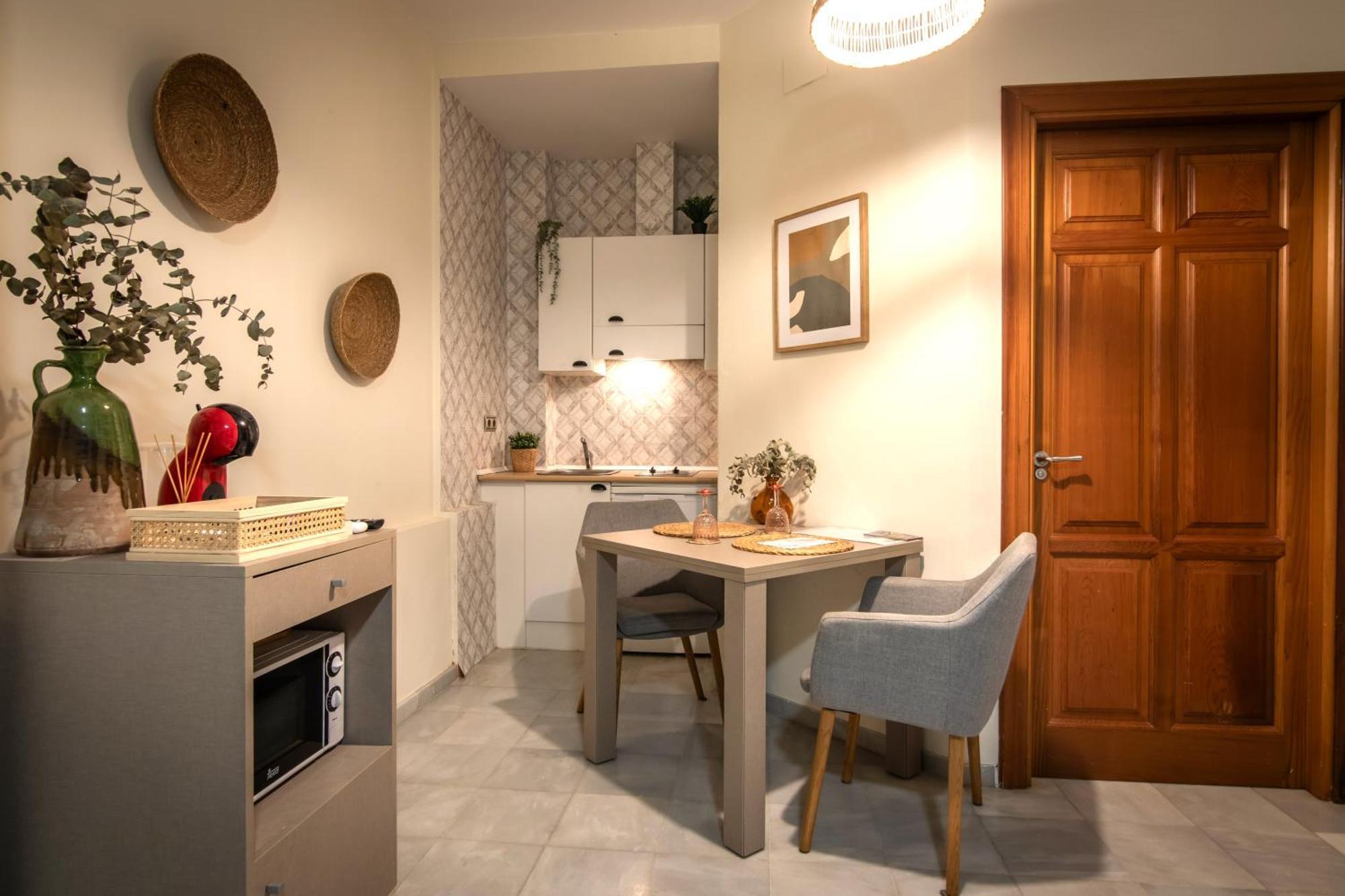 Apartamentos Turísticos San Pedro Granada Bagian luar foto